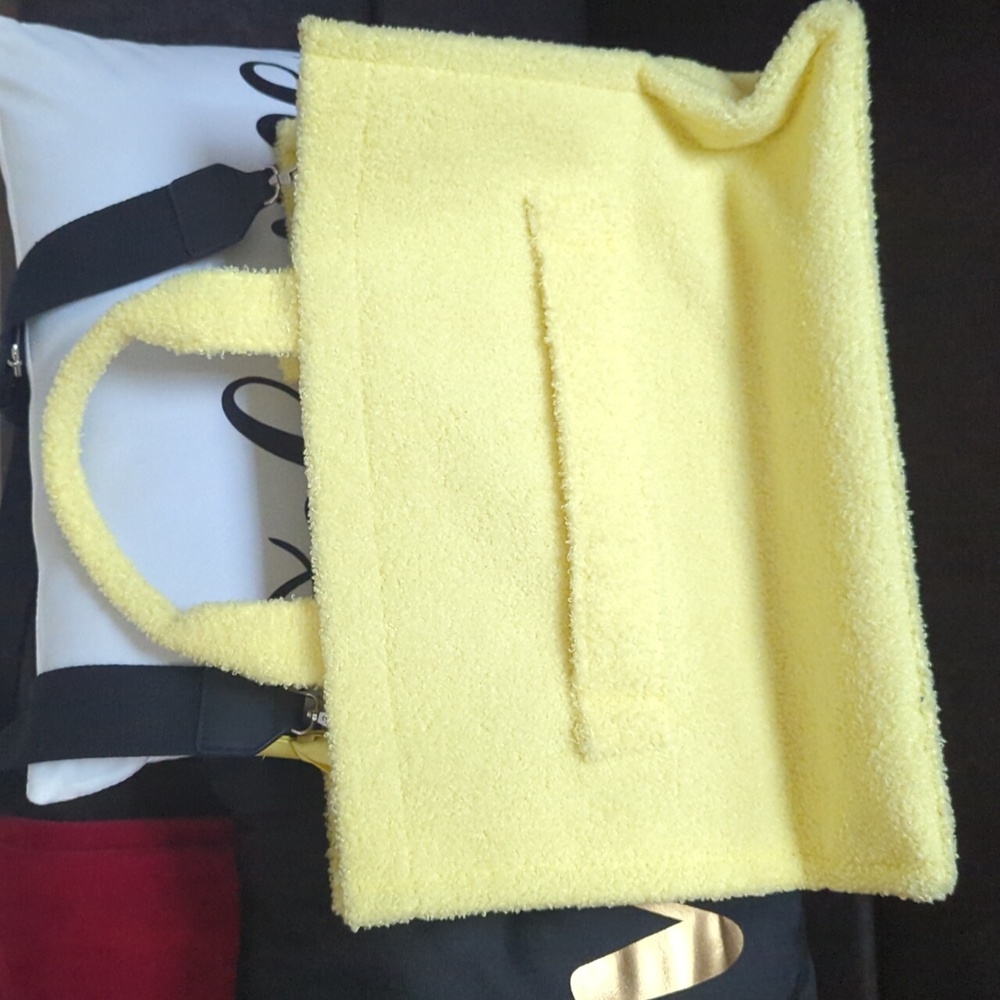 Rare xl tote terry SpongeBob weekender bag​​​​​​​ - Picture 2 of 4
